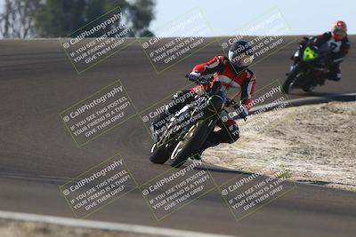 media/Nov-02-2025-Lets Ride (Sun) [[f7a3caa734]]/C Group/1240pm (Turn 2 Outside)/